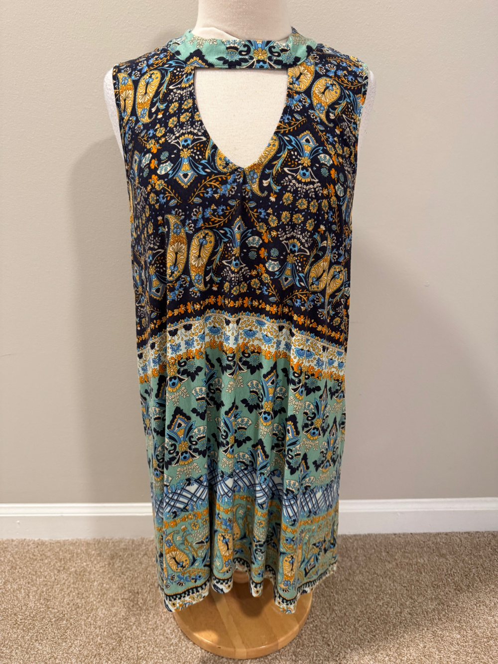 One World Womens Plus 2X Mixed Paisley Floral Print Keyhole Long Tunic Festival